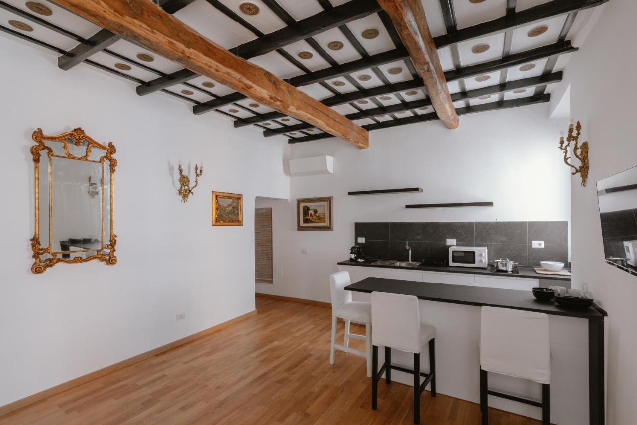 Charming Frattina - 2 Bathrooms New Apartment Rome Exterior photo
